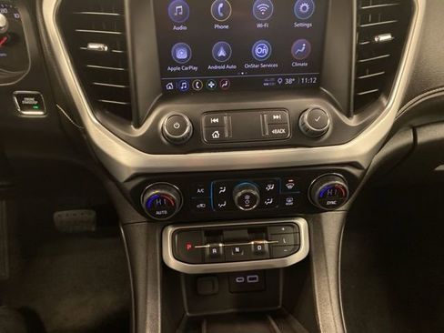 Certified 2023 GMC Acadia SLE w/ Driver Convenience Package image 12