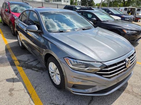 Used 2020 Volkswagen Jetta S FWD image 3