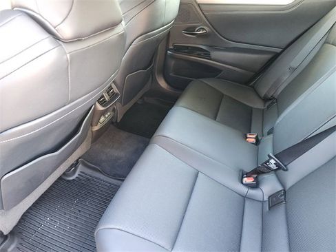Used 2022 Lexus ES 350 F Sport image 31