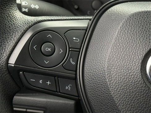 Used 2023 Toyota Corolla LE image 14