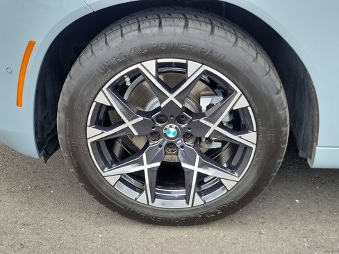 Used 2025 BMW X3 xDrive30i AWD/4WD image 11