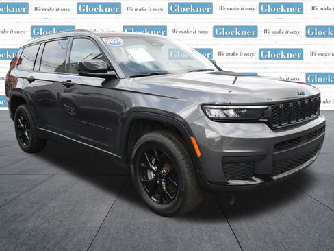 Used 2024 Jeep Grand Cherokee L Laredo AWD/4WD image 3