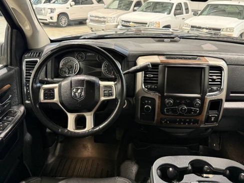 Used 2014 RAM 3500 Laramie AWD/4WD image 22