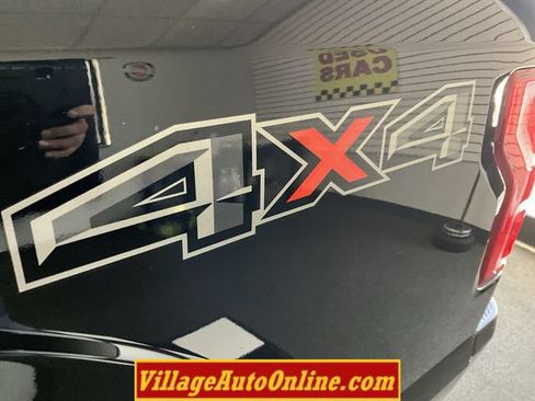 Used 2020 Ford F150 XLT w/ Equipment Group 302A Luxury AWD/4WD image 26