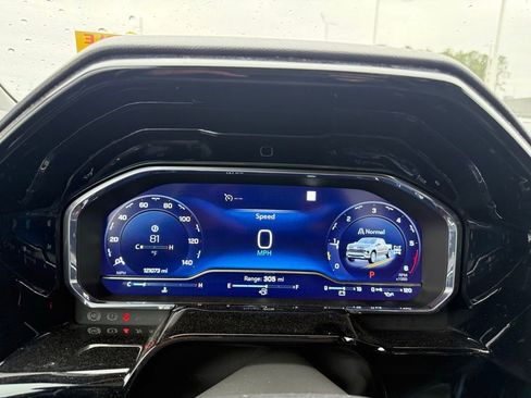 Used 2023 Chevrolet Silverado 1500 RST w/ Z71 Off-Road Package image 15