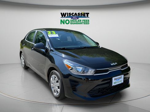 Used 2023 Kia Rio LX FWD image 1
