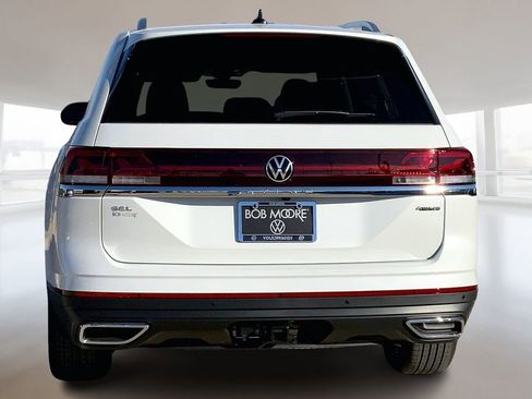 New 2026 Volkswagen Atlas SEL image 4