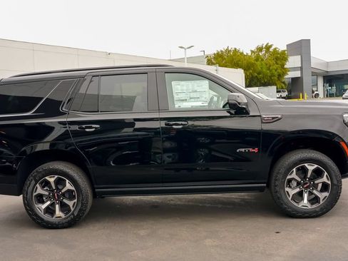 New 2026 GMC Yukon AT4 Ultimate AWD/4WD image 7