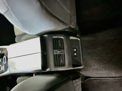 Used 2025 Nissan Rogue SV AWD/4WD image 27