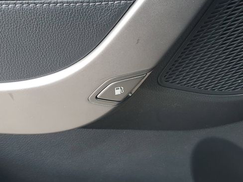 Used 2015 Hyundai Santa Fe Sport FWD image 23