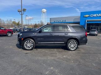 Used 2023 GMC Yukon Denali video 2