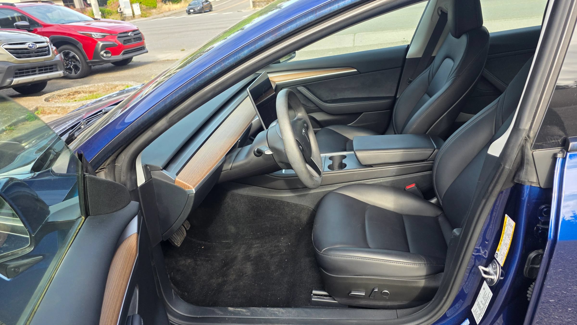 Used 2023 Tesla Model 3 Standard Range RWD image 10