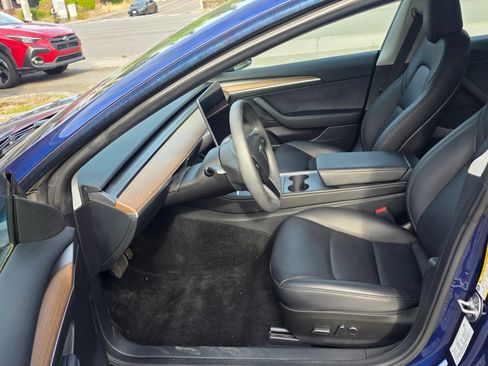 Used 2023 Tesla Model 3 Standard Range RWD image 10