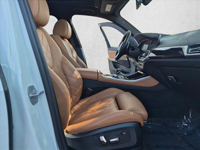Used 2023 BMW X5 xDrive45e AWD/4WD image 22