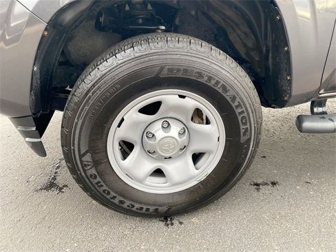 Used 2020 Toyota Tacoma SR w/ SR Convenience Package image 10