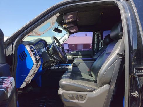 Used 2016 Ford F250 Lariat w/ Lariat Ultimate Package AWD/4WD image 22