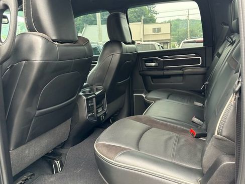Used 2022 RAM 2500 Laramie AWD/4WD image 9