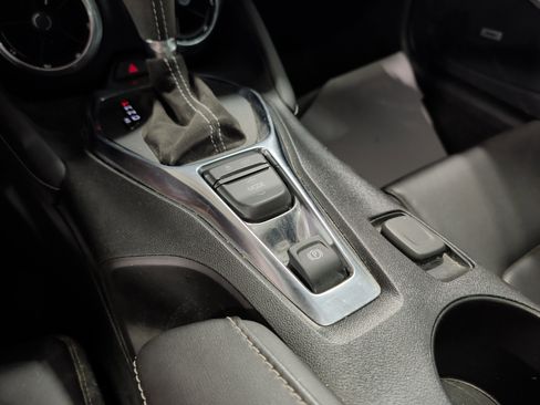 Used 2024 Chevrolet Camaro LT RWD image 11