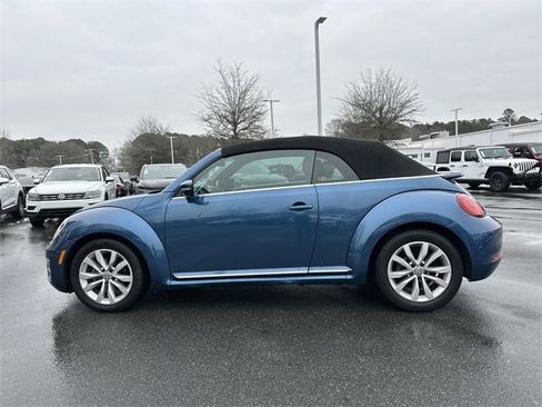 Used 2017 Volkswagen Beetle 1.8T Classic image 2