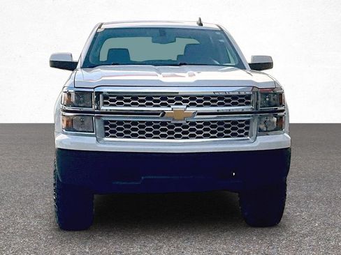 Used 2015 Chevrolet Silverado 1500 LT w/ Trailering Package AWD/4WD image 3
