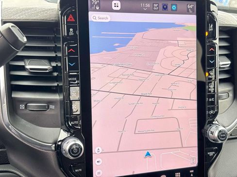 New 2026 RAM 2500 Laramie AWD/4WD image 11