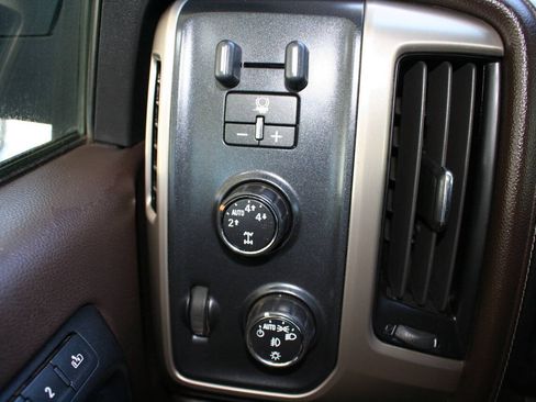 Used 2014 GMC Sierra 1500 Denali AWD/4WD image 24