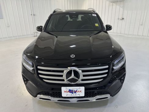 Used 2025 Mercedes-Benz GLB 250 image 29