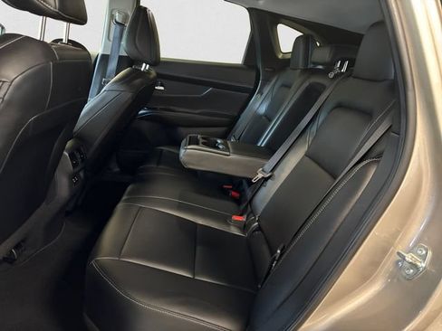 Used 2025 Nissan Murano SL AWD/4WD image 14
