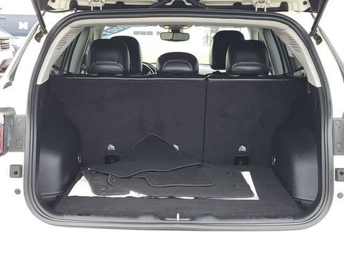 Used 2021 Jeep Compass Latitude image 8