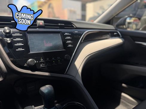 Used 2018 Toyota Camry LE FWD image 20
