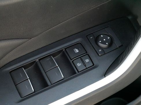 Certified 2025 Toyota RAV4 XLE AWD/4WD image 19