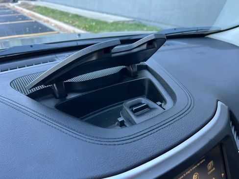 Used 2016 Jeep Cherokee Latitude w/ Cold Weather Group image 36