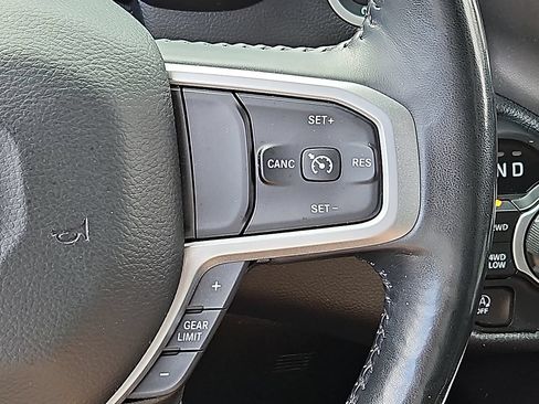 Used 2020 RAM 1500 Big Horn AWD/4WD image 21