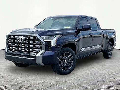 Used 2025 Toyota Tundra Platinum AWD/4WD image 3
