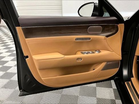 Used 2024 Genesis G90 3.5T image 21