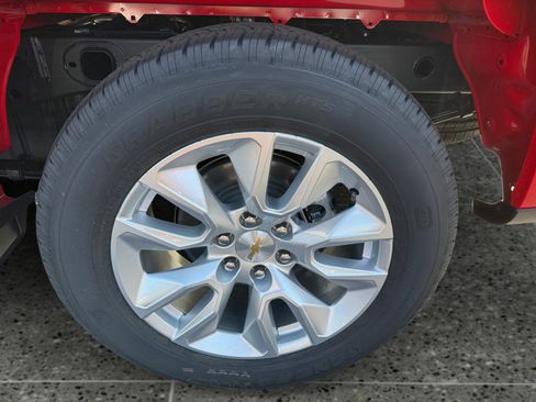 New 2026 Chevrolet Silverado 1500 Custom AWD/4WD image 13