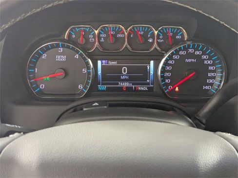 Used 2020 Chevrolet Suburban Premier image 17