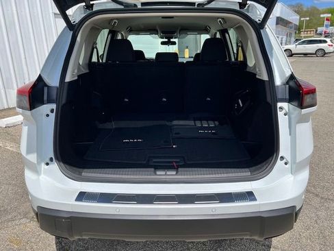 New 2026 Nissan Rogue Platinum w/ Platinum Premium Package image 37