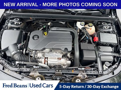 Used 2024 Chevrolet Malibu LT FWD image 11