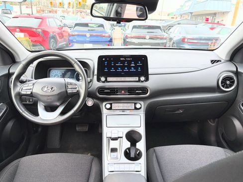 Used 2023 Hyundai Kona SEL image 16