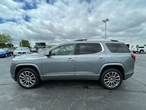 Used 2023 GMC Acadia Denali w/ Denali Ultimate Package AWD/4WD image 7