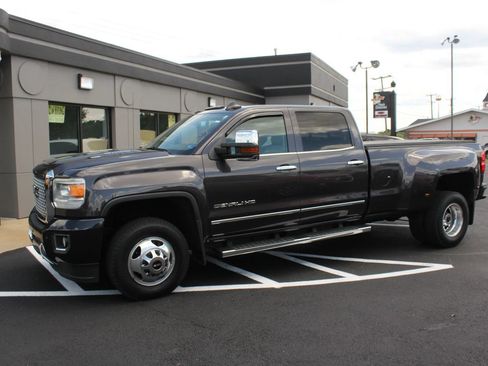 Used 2016 GMC Sierra 3500 Denali w/ Duramax Plus Package AWD/4WD image 1