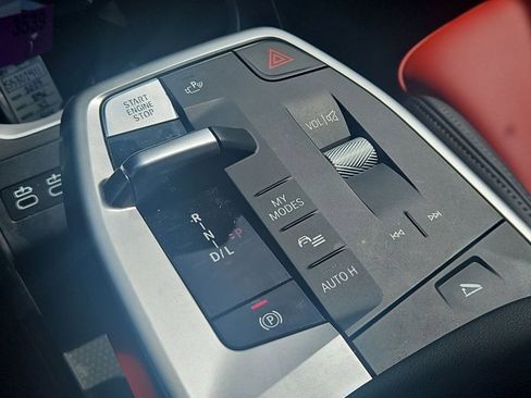 Used 2025 BMW X2 xDrive28i image 12