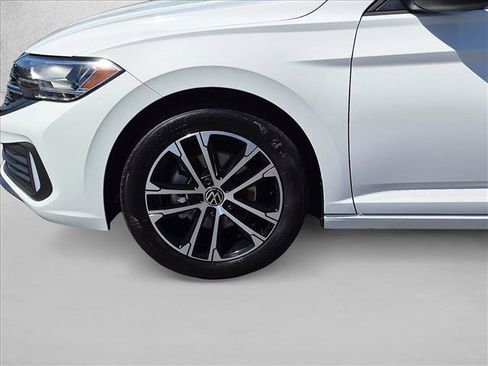 Certified 2023 Volkswagen Jetta Sport FWD image 24