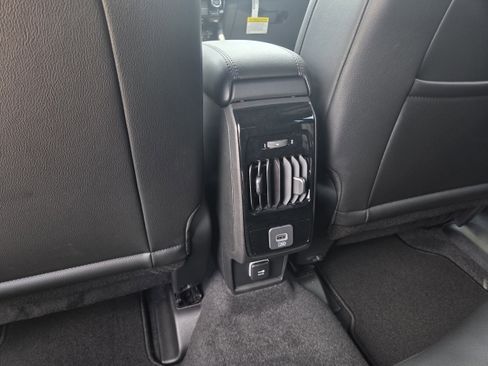 New 2026 Jeep Compass Latitude image 20