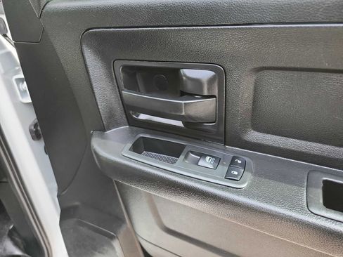 Used 2019 RAM 1500 Tradesman RWD image 30