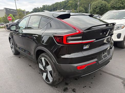 Used 2023 Volvo C40 P8 Recharge Ultimate AWD/4WD image 2