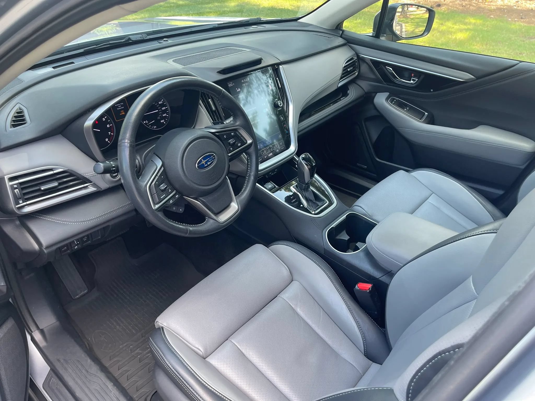 Used 2021 Subaru Outback Limited AWD/4WD image 11
