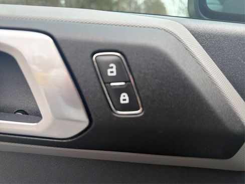 Used 2024 Ford Bronco Black Diamond image 45