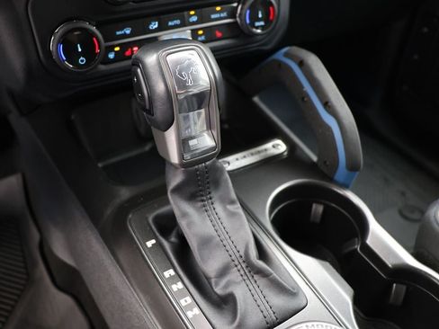 Used 2022 Ford Bronco Wildtrak image 28